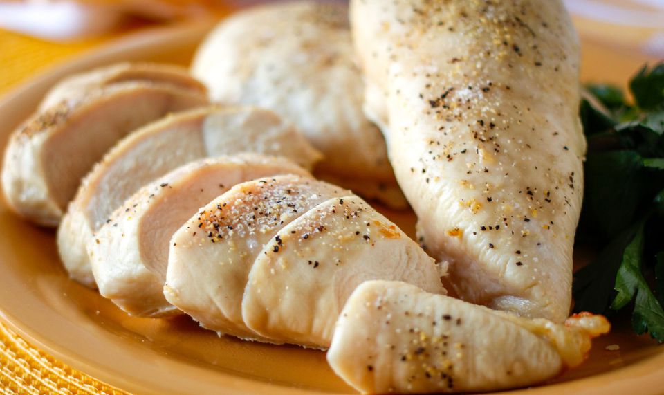 غذای رژیمی با سینه مرغ