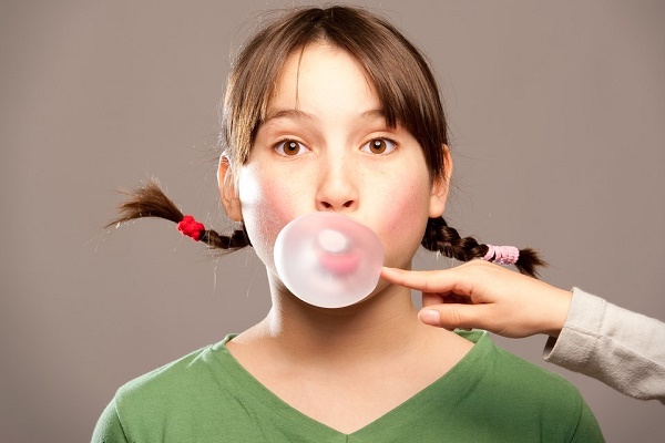 آدامس جویدن و رژیم لاغری آمریکایی