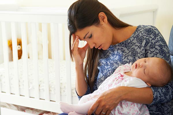 Home-treatment-of-colds-during-Breastfeeding1