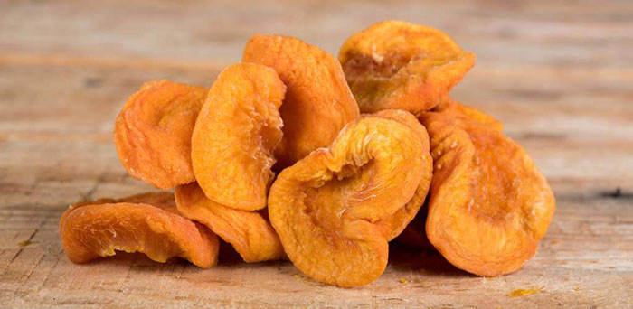 جالب است بدانید برگه هلو در بارداری به درمان یبوست در این دوره کمک می‌کند.