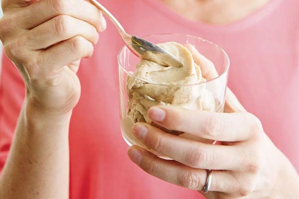 Banana-ice-cream-and-peanut-butter