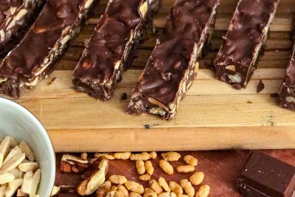 Chocolate-bar-nuts