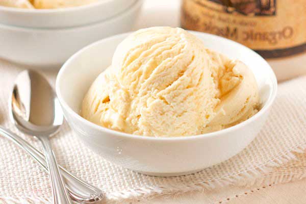 طرز تهیه بستنی سنتی بدون ثعلب  / طرز تهیه بستنی بدون ثعلب 