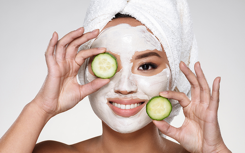 راههای جلوگیری از افتادگی پوست صورت عبارتند از: