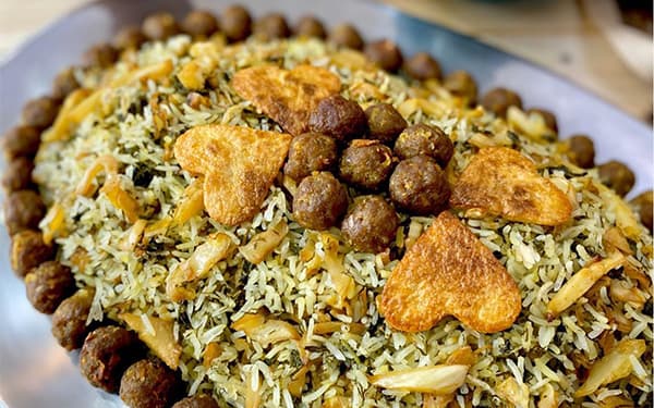 طرز تهیه کلم پلو با گوشت چرخ کرده برای 4 نفر