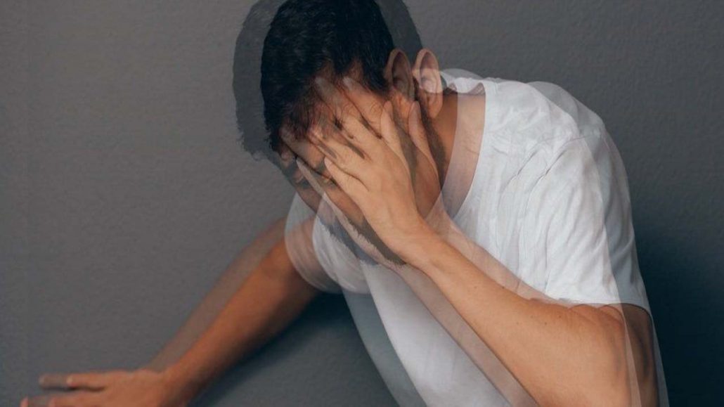 علت سرگیجه در زنان