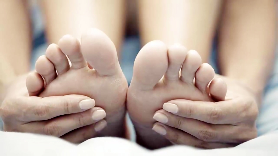 علت سرد شدن ساق پا چیست؟