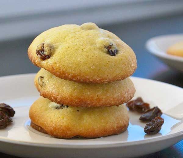 طرز تهیه شیرینی کشمشی مرحله به مرحله