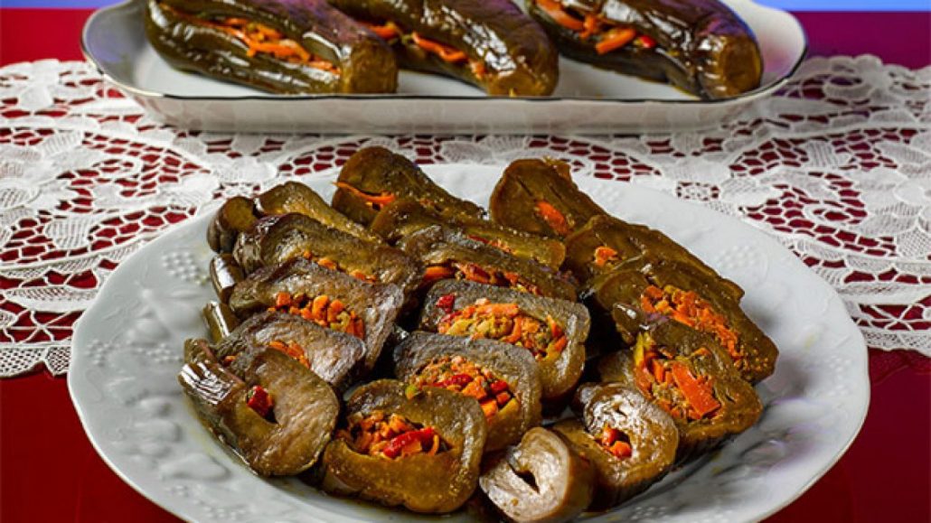 طرز تهیه ترشی بادمجان شکم پر مجلسی