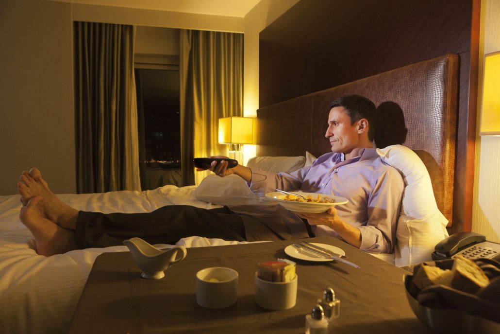 چند ساعت بعد از غذا بخوابیم