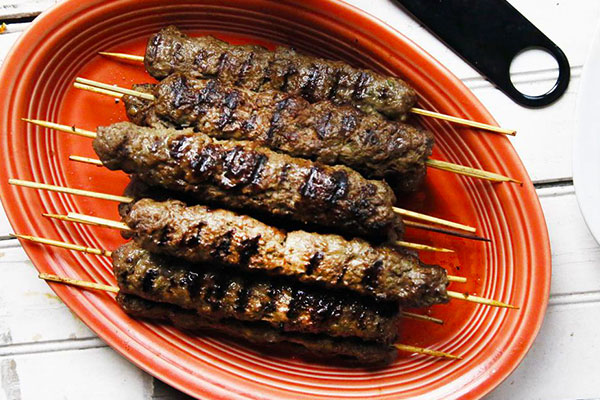 چه کنیم کباب کوبیده سفت نشود