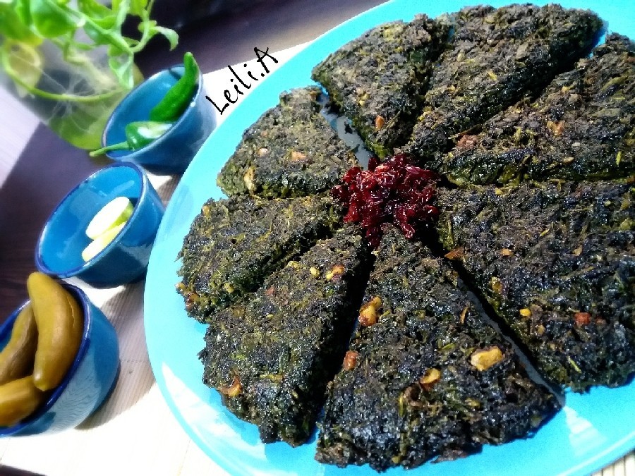 سبزی کوکو شامل چه سبزی هایی است ؟