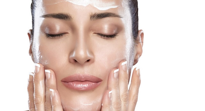 روتین پوست قبل از خواب