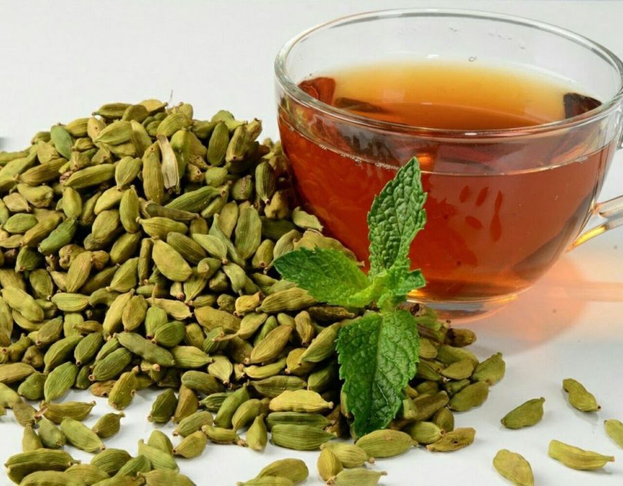 طرز تهیه دمنوش هل برای لاغری