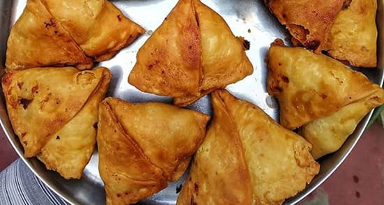 سمبوسه مرغ در فر