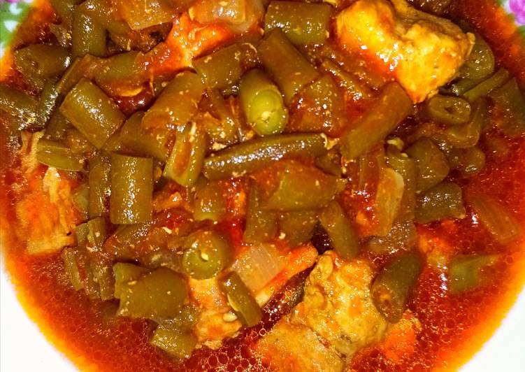 خورش لوبیا سبز با هویج