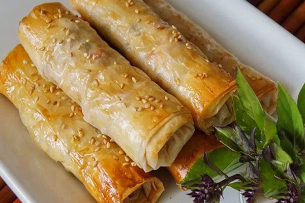 طرز تهیه خمیر بورک مرغ