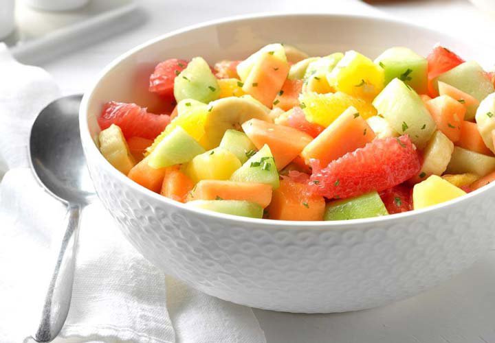 سالاد میوه تابستانی با ژله