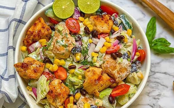 غذا با مرغ و قارچ و سیب زمینی