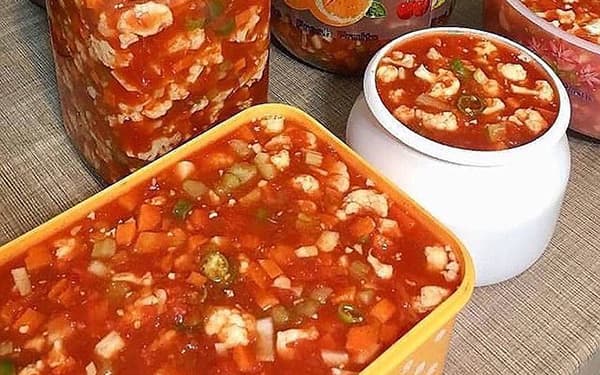 طرز تهیه ترشی مشهدی با آب گوجه فرنگی