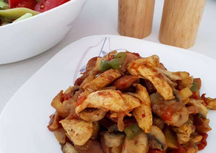 طرز تهیه مرغ و قارچ در فر 