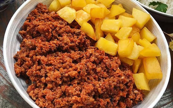 واویشکا گوشت چرخکرده برای 4 نفر