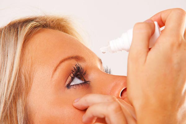 بیماری خشکی چشم