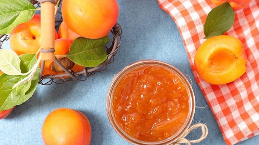 مربای زردآلو میکس شده