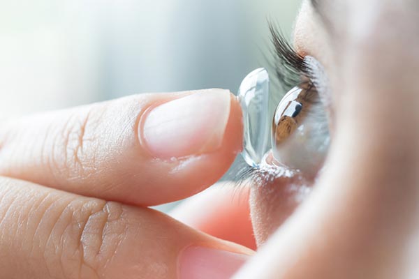 لنز طبی دائمی