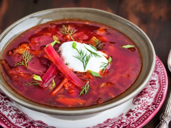سوپ چغندر قرمز