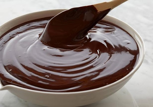 طرز تهیه سس شکلات با پودر کاکائو