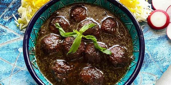 خورش داود پاشا با رب گوجه