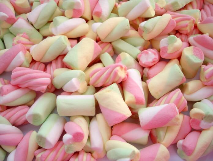 طرز تهیه مارشمالو خانگی ساده 