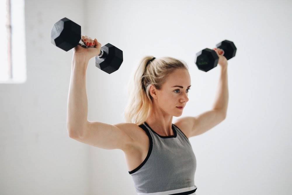 ورزش اصلاحی برای قوز کمر، دیسک کمر، گودی کمر و شانه های نامتقارن