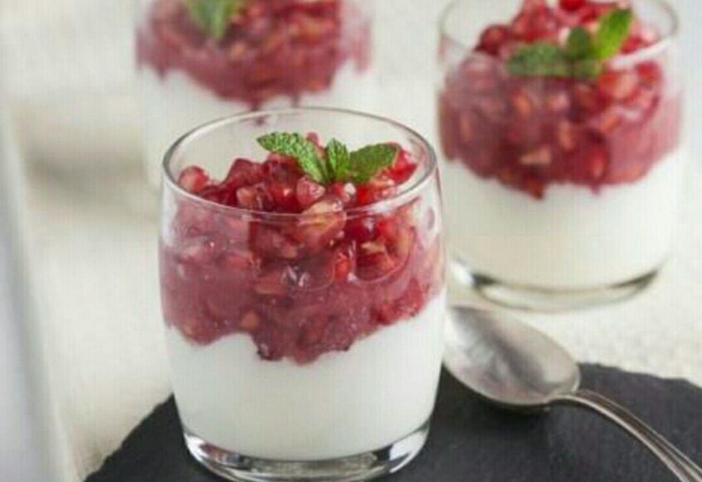 دسر شب یلدا با نشاسته