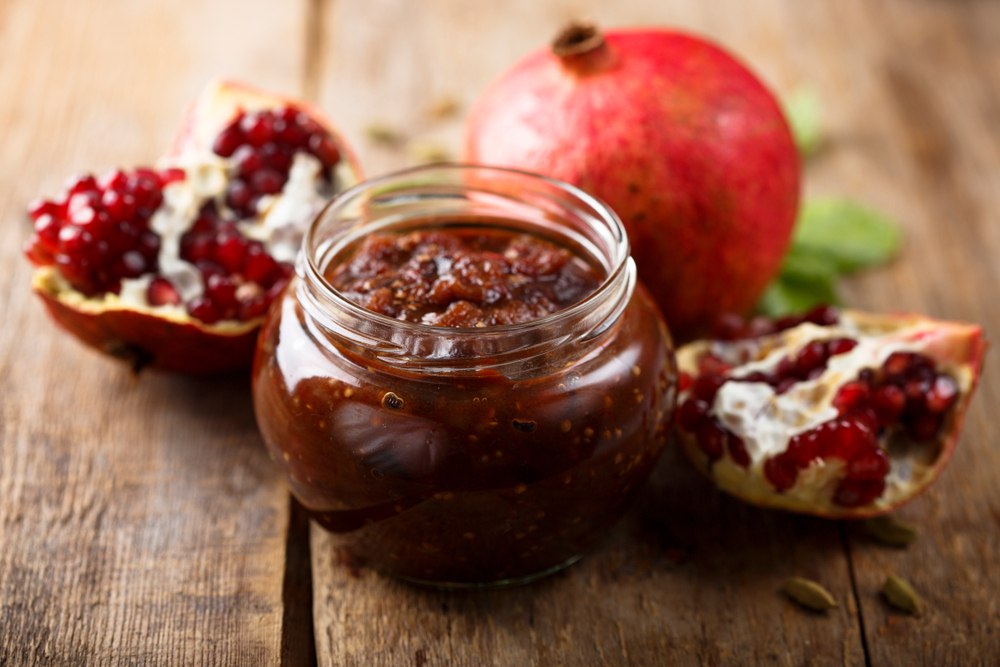 طرز تهیه مربای انار با هسته